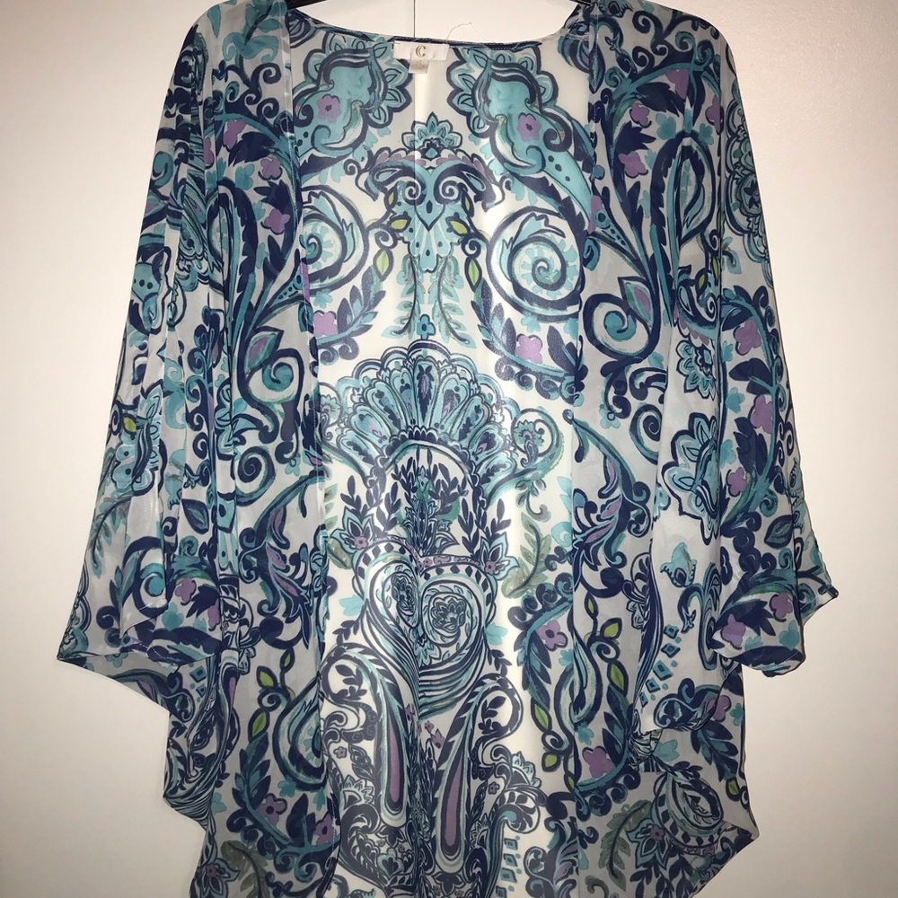 Charming Charlie kimono